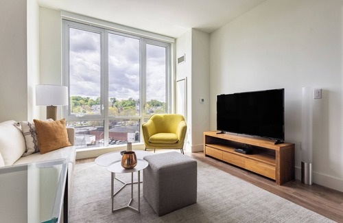 White Plains Apartamento | Contemporary One Bedroom in Downtown White Plains