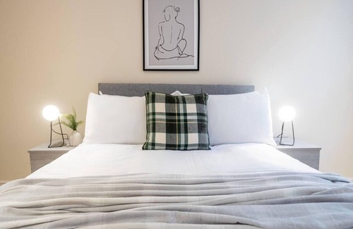 Ipswich Apartamento | Contemporary One Bedroom Flat by Sojo Stay
