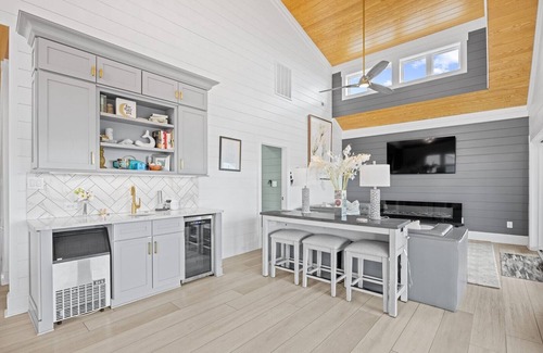 Pawleys Island Casa | Contemporary Pawleys Island Beach House, Private Resort-Style Pool, Dog Friendly
