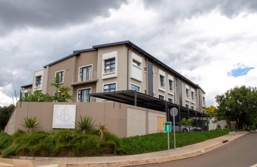 Menlo Park Apartamento | Contemporary Spacious & Comfortable Apartment