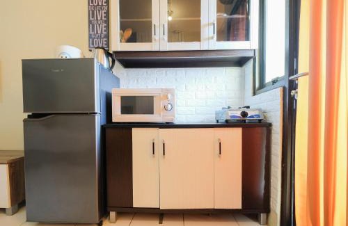 Kebagusan Apartamento | Contemporary Studio at Kebagusan City Apartment By Travelio