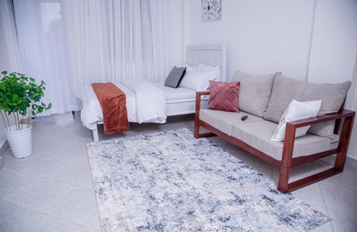 Kawangware Apartamento | Contemporary Studio