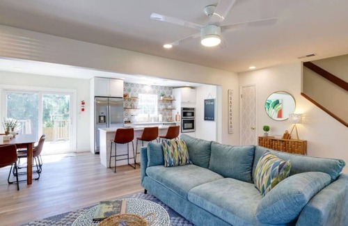 Whitemarsh Island Casa | Contemporary Stylish Home btw DWTN Savannah&Tybee!