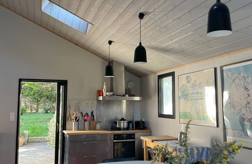 Sauzon Casa | Villa contemporánea cerca de Sauzon con amplio jardín