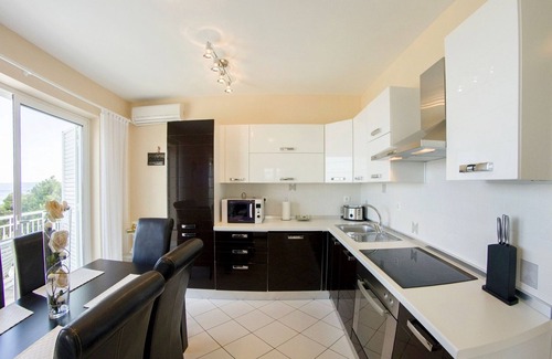 Sumartin Villa | Contemporary villa with sea view and private pool, up to 18 persons