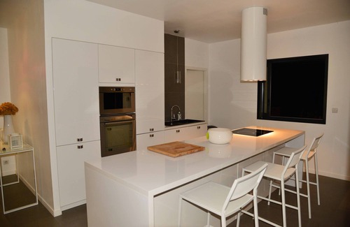 Vico Villa | VILLA CONTEMPORÁNEA CON PISCINA Y VISTA EXCEPCIONAL A 300 M A PIE DEL MAR