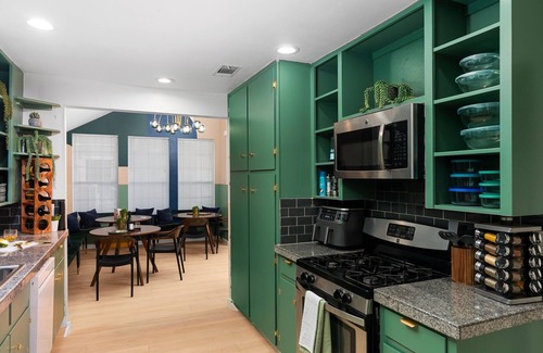 Greater South River City Casa | Content Casa Near Bars DT SAUNA Hot Tub