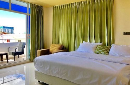 Hulhumale Hotel | Contento Retreat