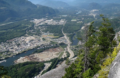 Squamish Casa | Conterporary new townhome in Squamish - between Whistler and Vancouver