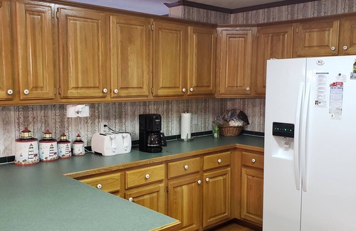 Kelleys Island Cabaña | Conti's Cottage-Lake Views