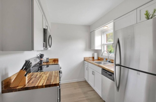 Newburgh Apartamento | Contract Worker Paradise!