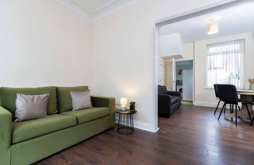 Redcar Casa | Contractor Base | 4 Beds | Redcar | Free Parking
