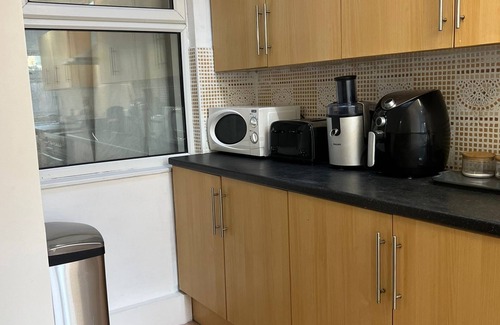 Newham Casa | 🛠️ Contractor, Professional and Family Accommodation ✅ Short or long stays
