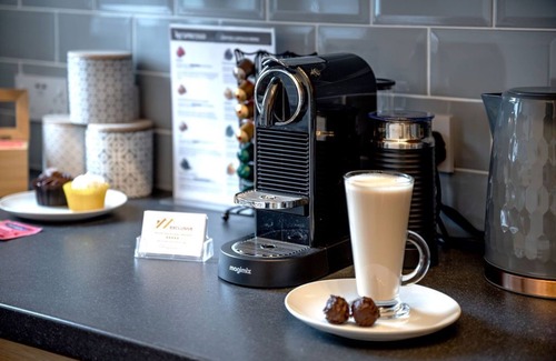 Cradley Casa | Contractors | Family home 𝙁𝙍𝙀𝙀 Netflix,𝙁𝙖𝙨𝙩 WiFi, near Dudley/Birmingham