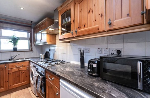 Staple Hill Casa | Contractors*Long Stays Discounts*Parking