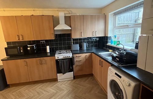 Stonnall Apartamento | Contractors | NHS | Business | NEC | Airport