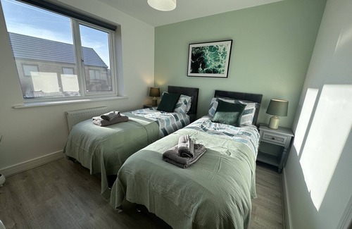 Bletchley Casa | Contractors | Relocators | Free Parking | MK