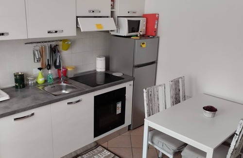 Comero Apartamento | Convenience within walking distance of Verbania