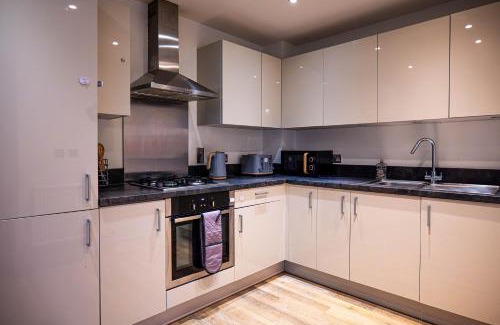 Crawley City Centre Apartamento | Convenient 2 Bedroom Apartment in Crawley