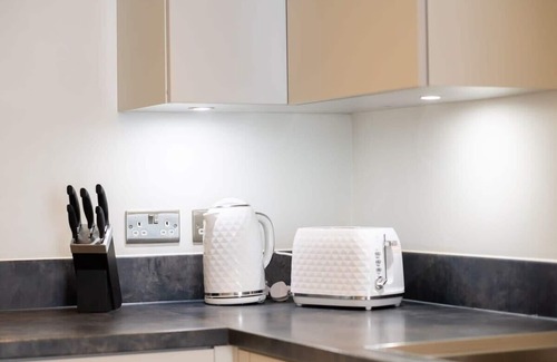 Crawley City Centre Apartamento | Convenient 2 Bedroom Apartment in Crawley