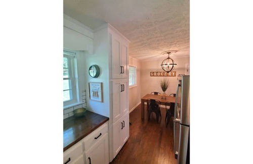 Gainesville Casa | Pine Valley Place / Entire 3 Bedroom house