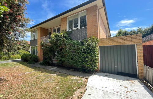 Malvern East Casa | Convenient 3BR Home Minutes from Central Park