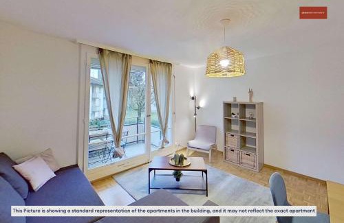 Seebach Apartamento | Convenient 3BR Stay with Easy Transport