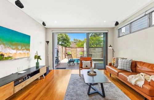 Eastlakes Casa | Convenient 4BR with Private Pool close to Airport