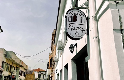Yenisehir Cama Y Desayuno | Convenient and Furnished Flat in Nicozy