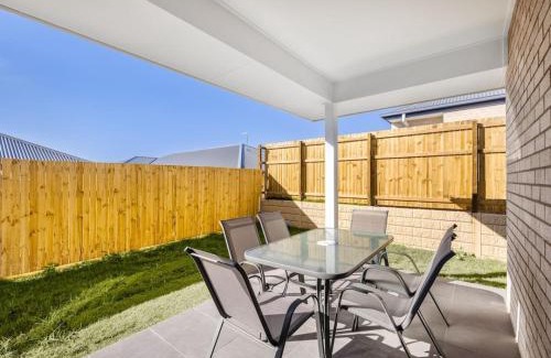 Greenbank Casa | Convenient Brandnew 4 Beds House, 5 mins to mall