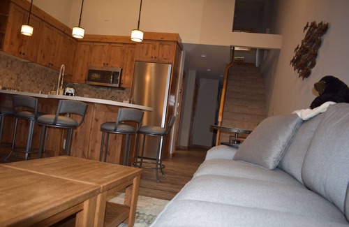 Truckee Condominio | CONVENIENTE, CÓMODO CONDOMINIO NORTHSTAR