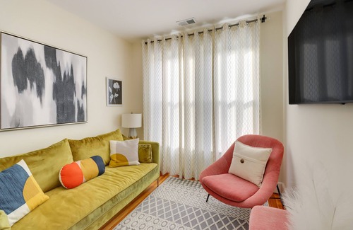 Eckington Casa | Convenient DC Townhome - 2 Mi to National Mall!