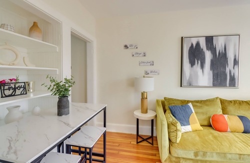 Eckington Casa | Convenient DC Townhome - 2 Mi to National Mall!