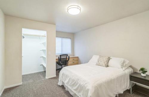 Harlow Apartamento | Convenient Getaway Close to Autzen Stadium