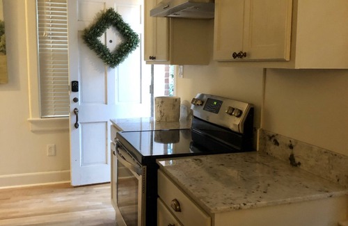 Mid City South Casa | Convenient quiet LSU Location near City Park, coffee shops, restaurants and bars