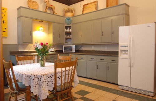 Galena Casa | Amplia joya histórica, paseo informal al centro de Galena para 10 personas (3700 pies cuadrados)