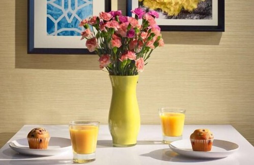 Eagan Casa | Convenient Stay in Minnesota, 3 Beautiful Units, Onsite Pool, Pets Allowed