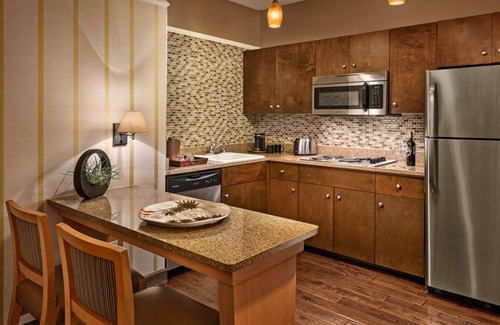 Gainey Village Villas Complejo | Convenient Stay, Superb Location! Near Portalis Office Park, Free Parking!