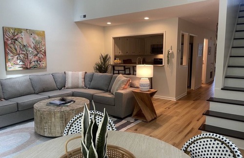 Wilmington Casa | Convenient to Beach, restaurants, shopping and much more!