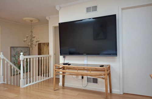 Park Forest Village Casa | Convenient townhome with in State College
