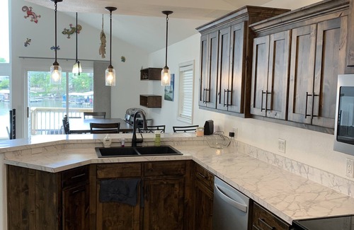 Sunrise Beach Casa | CONVENIENTLY LOCATED, recently remodeled private lake home in Sunrise Beach!