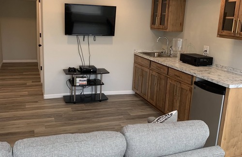 Sunrise Beach Casa | CONVENIENTLY LOCATED, recently remodeled private lake home in Sunrise Beach!