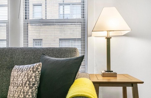 Lakeview Apartamento | Conveniently Located 1BR Apartment - Marshfield E2