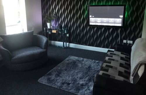 Bradford Apartamento | Conveniently located 2-Bedroom Appartment - Great value for money