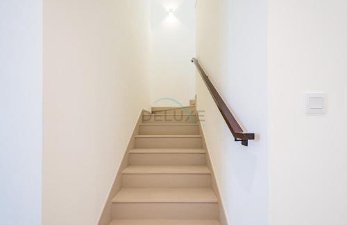 Dubai Apartamento | Conveniently Located Near Airport and Expo City 4BR Townhouse with Assistant Room at Parkside 2, Dubai South by Deluxe Holiday Homes