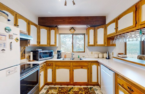 Winter Park Highlands Casa | Conveniently located home with hot tub and amazing views