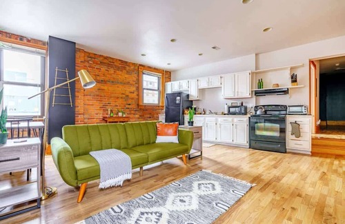 Weinland Park Apartamento | Convention - King Bed - Free Parking - Short North