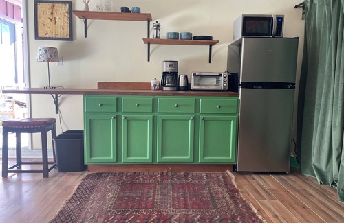 Ventura Apartamento | Converted Garage in Quite Rural Neighborhood Near Freeway