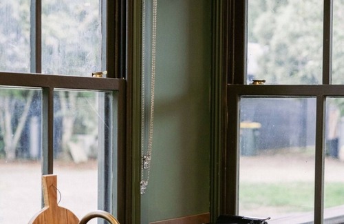 Moss Vale Cabina | Converted milking shed on a working horse stud