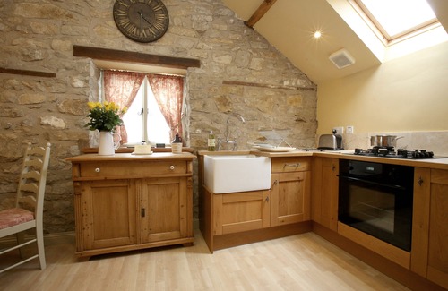 Kirkbymoorside Cabaña | Convertido Cottage Antigua cuadra con un Kingsize trineo Bedded Dormitorio